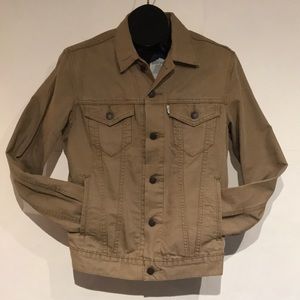 NWT Levi’s Tan Khaki Trucker Jacket Men’s Small S